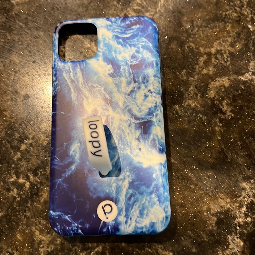 Loopy iphone case